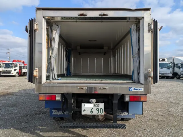 三菱 キャンター TPG-FBA00(2WD)の写真12