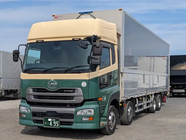 ＵＤ クオン QKG-CG5ZA(2WD)の写真1