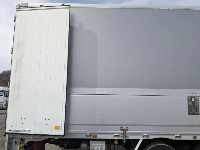 ＵＤ クオン QKG-CG5ZA(2WD)の写真34