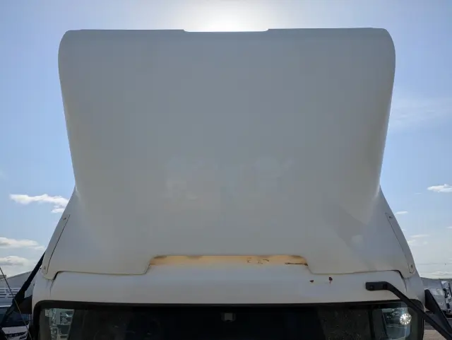 いすゞ ギガ QKG-CYJ77B(8x4)の写真47