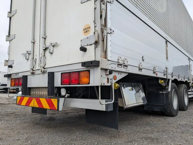 ＵＤ クオン CG5ZA-30754(8x4)の写真7