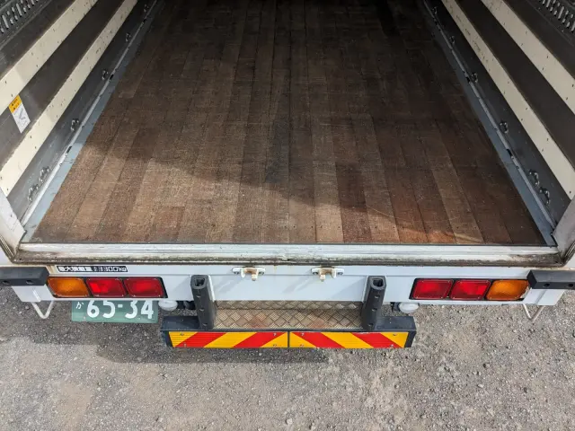 ＵＤ クオン CG5ZA-30754(8x4)の写真10