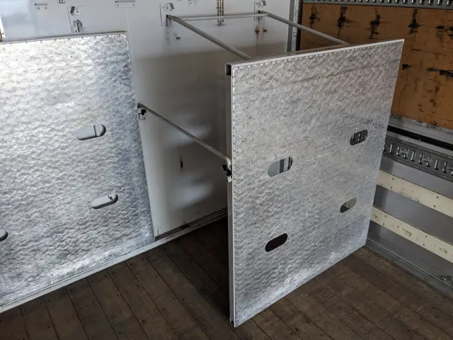 ＵＤ クオン CG5ZA-30754(8x4)の写真18