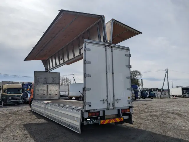 ＵＤ クオン CG5ZA-30754(8x4)の写真37