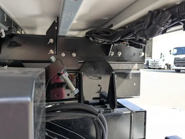 三菱 キャンター 2RG-FEB50(2WD)の写真9