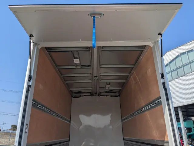 三菱 キャンター 2RG-FEB50(2WD)の写真14