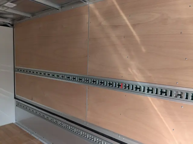 三菱 キャンター 2RG-FEB50(2WD)の写真21