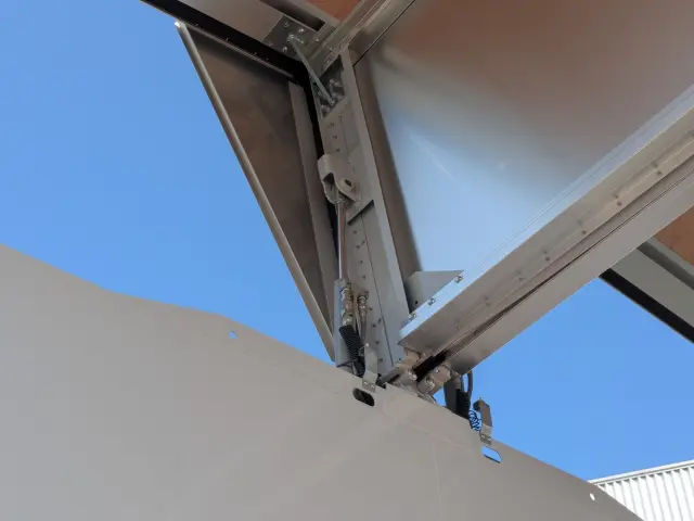 三菱 キャンター 2RG-FEB50(2WD)の写真31