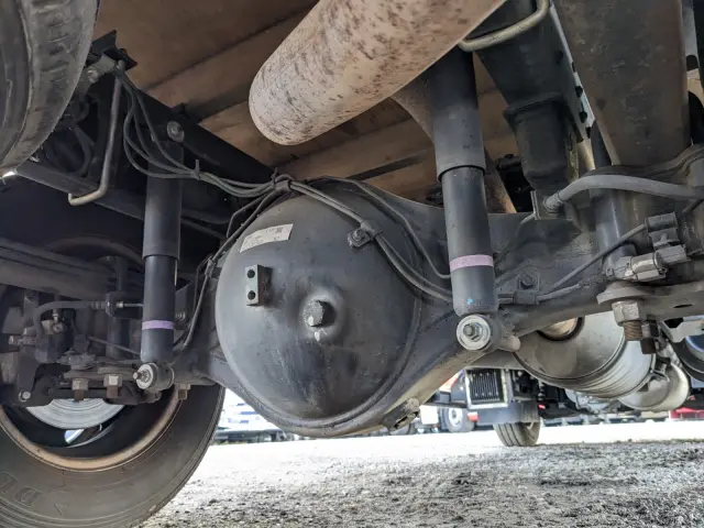 三菱 キャンター 2RG-FEAV0(2WD)の写真16