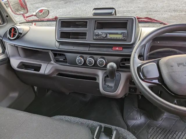 三菱 キャンター 2RG-FEAV0(2WD)の写真21