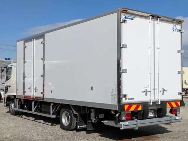 日野 レンジャー 2KG-FD2ABG(2WD)の写真5