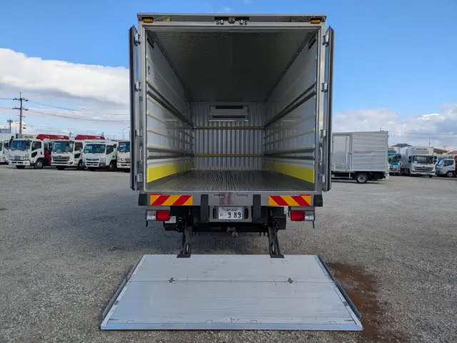 日野 レンジャー 2KG-FD2ABG(2WD)の写真10