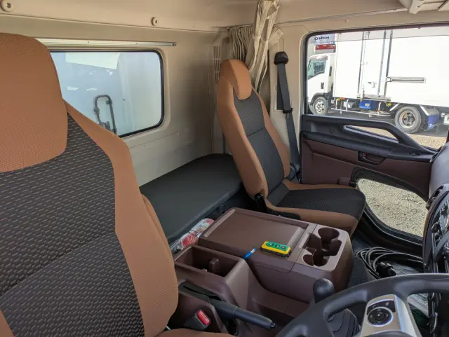 日野 レンジャー 2KG-FD2ABG(2WD)の写真36