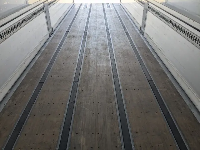 三菱 スーパーグレート 2PG-FS74HZ(8x4)の写真16