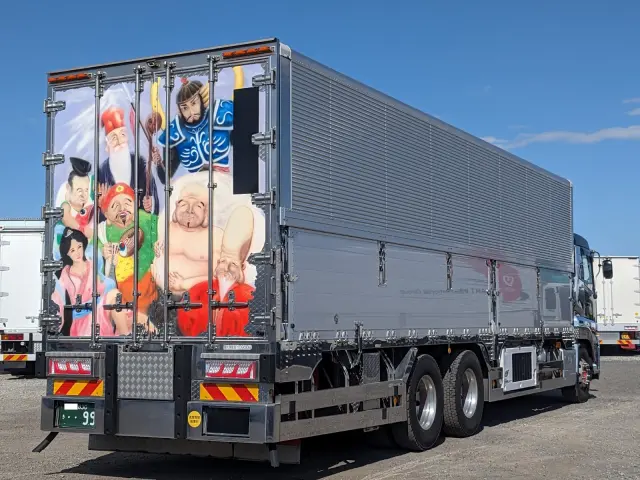 ＵＤ クオン 2PG-CW5CA(6x4)の写真4