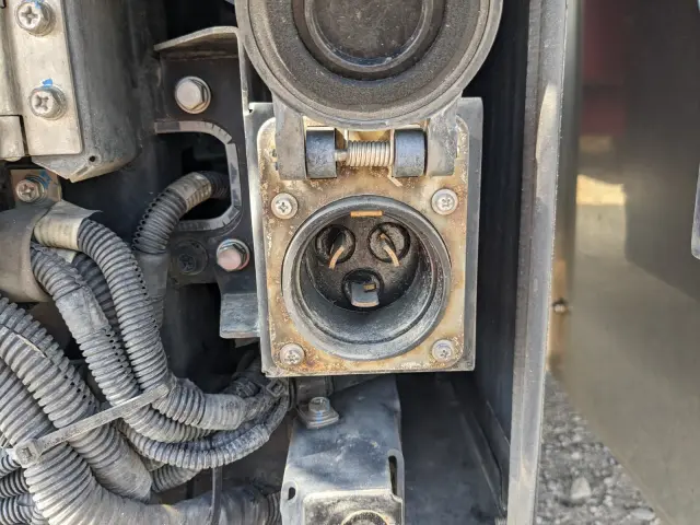 ＵＤ クオン 2PG-CW5CA(6x4)の写真24