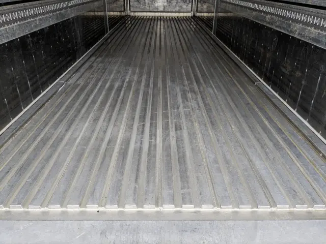 UD クオン 2PG-CW5CA(6x4)の写真12