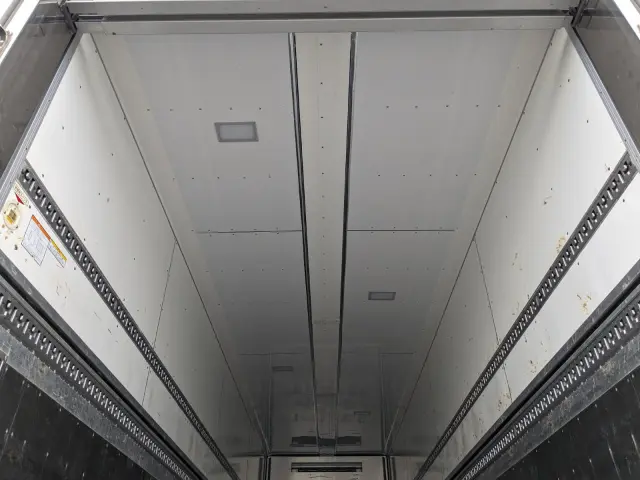 UD クオン 2PG-CW5CA(6x4)の写真13