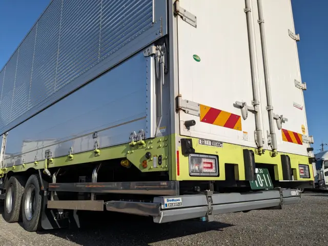 日野 プロフィア 2DG-FW1AHG(8x4)の写真8