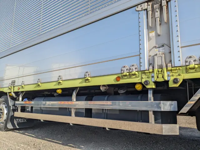 日野 プロフィア 2DG-FW1AHG(8x4)の写真39