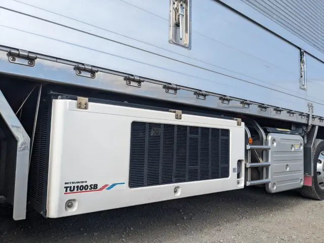 いすゞ ギガ 2PG-CYJ77C(8x4)の写真22