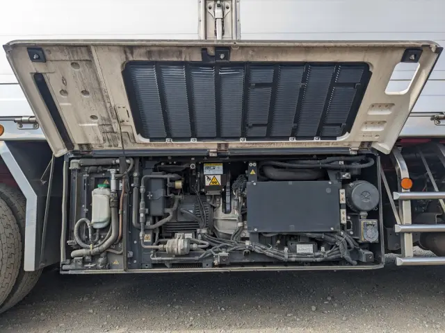 いすゞ ギガ 2PG-CYJ77C(8x4)の写真23