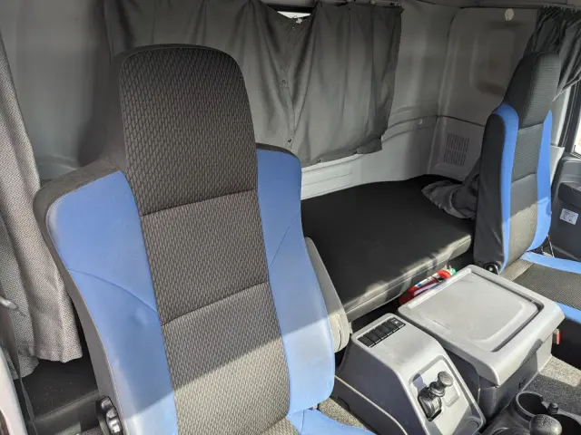 いすゞ ギガ 2PG-CYJ77C(8x4)の写真38