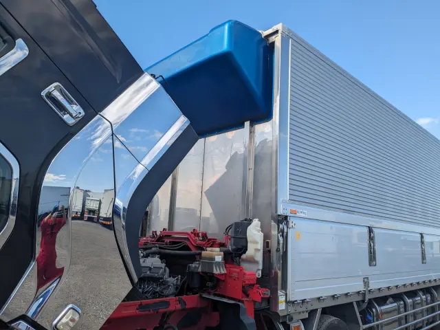 いすゞ ギガ 2PG-CYJ77C(8x4)の写真45