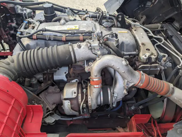 いすゞ ギガ 2PG-CYJ77C(8x4)の写真47