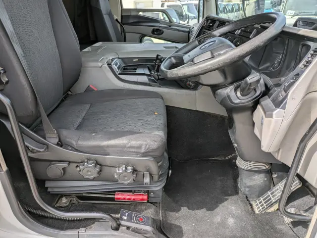 三菱 スーパーグレート 2PG-FS74HZ(8x4)の写真25