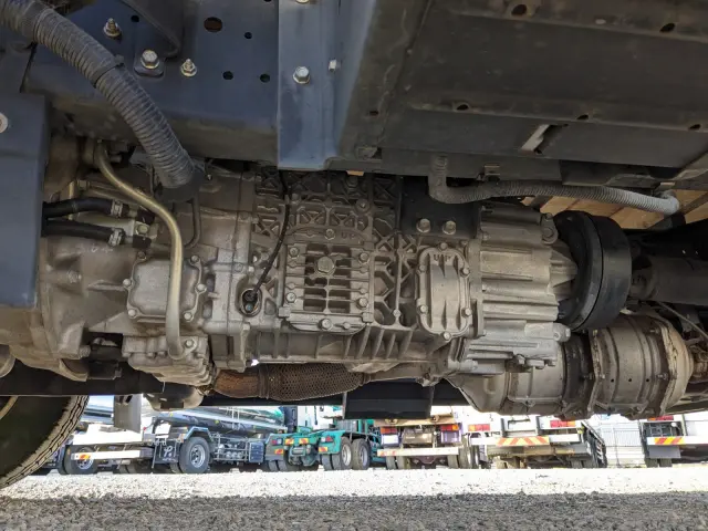 いすゞ エルフ TRG-NPR85AR(2WD)の写真19