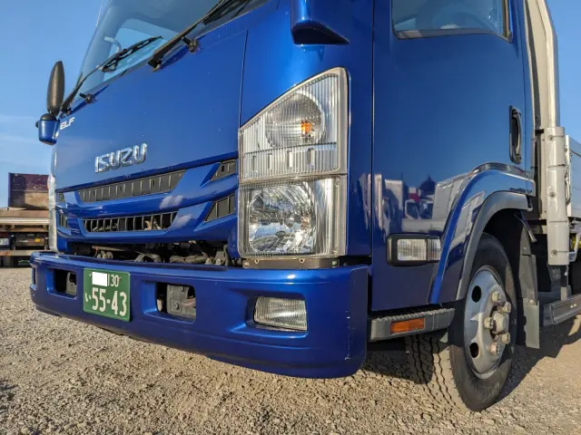 いすゞ エルフ TRG-NPR85AR(2WD)の写真26