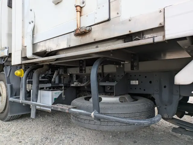 いすゞ エルフ TPG-NLR85AN(2WD)の写真25