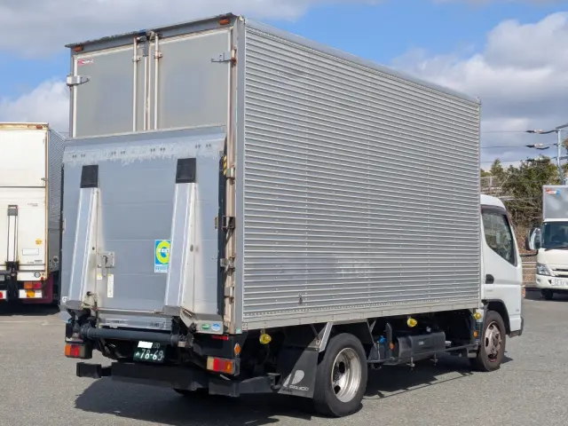 三菱 キャンター TPG-FEA50(2WD)の写真2