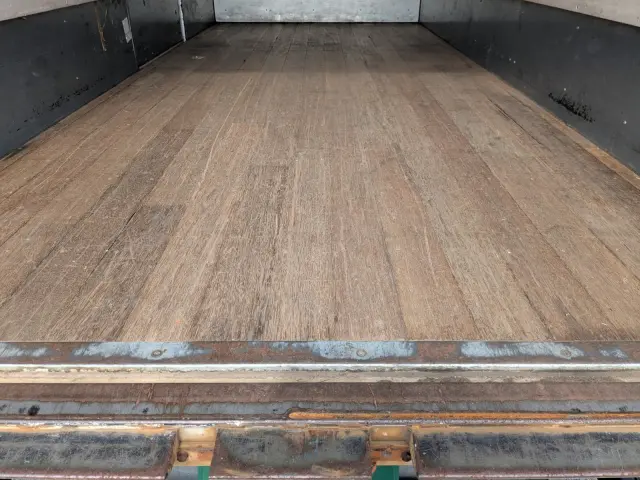 三菱 キャンター TPG-FEA50(2WD)の写真16