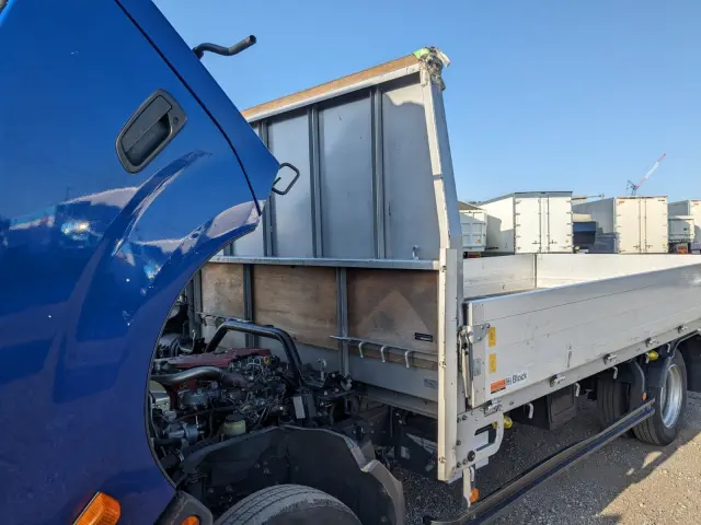 日野 デュトロ TPG-XZC710M(2WD)の写真40