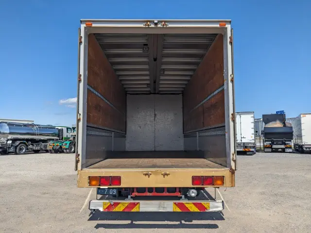 日野 レンジャー TKG-FD7JLAG(2WD)の写真11