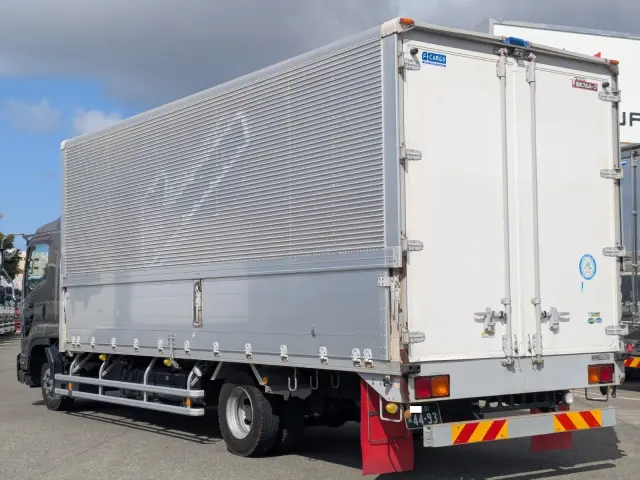 いすゞ フォワード TKG-FRR90T2(2WD)の写真5