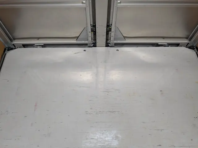 いすゞ フォワード TKG-FRR90T2(2WD)の写真18