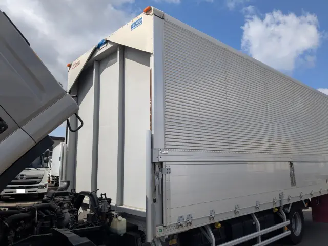 いすゞ フォワード TKG-FRR90T2(2WD)の写真39