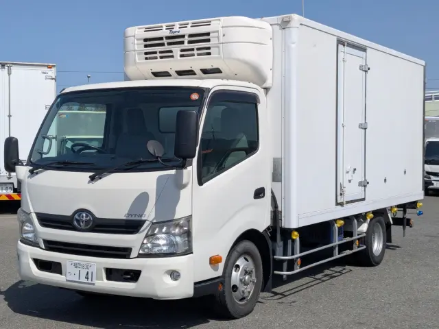 トヨタ ダイナ TDG-XZU710(2WD)の写真1