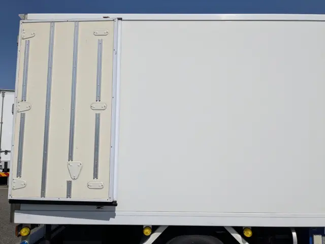 トヨタ ダイナ TDG-XZU710(2WD)の写真34