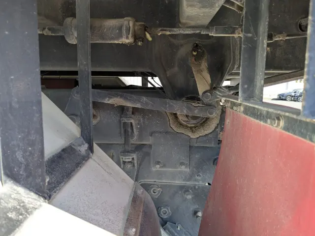 いすゞ ギガ QKG-CXZ77AT(6x4)の写真9