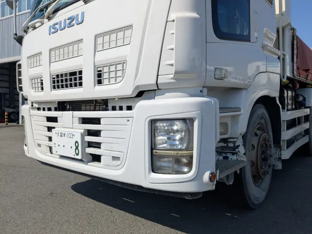 いすゞ ギガ QKG-CXZ77AT(6x4)の写真48
