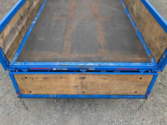 いすゞ エルフ TRG-NJR85A(2WD)の写真9