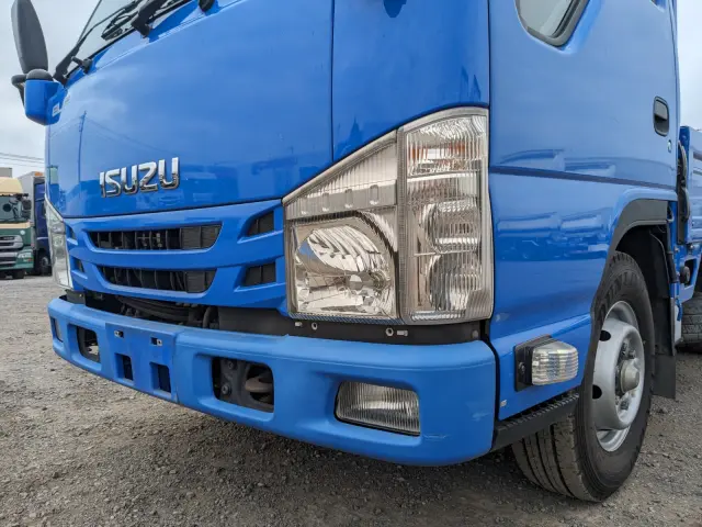 いすゞ エルフ TRG-NJR85A(2WD)の写真27
