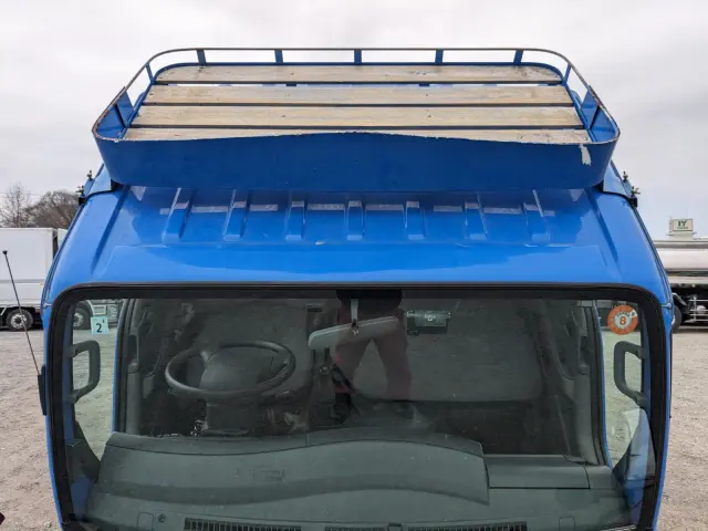 いすゞ エルフ TRG-NJR85A(2WD)の写真31