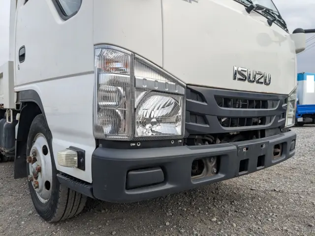 いすゞ エルフ TPG-NJR85AD(2WD)の写真25