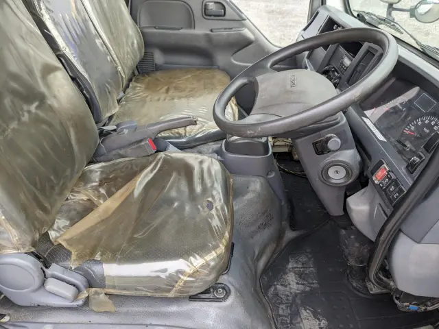 いすゞ エルフ TPG-NJR85AD(2WD)の写真27