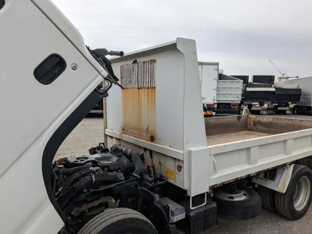 いすゞ エルフ TPG-NJR85AD(2WD)の写真35